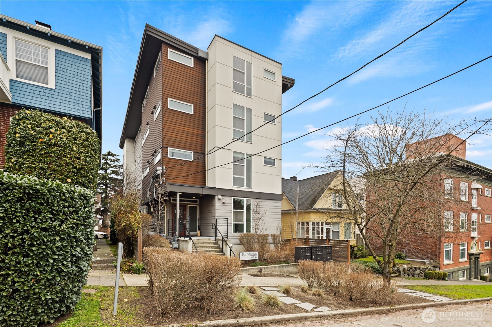 1814 E John Street Property Photo 22