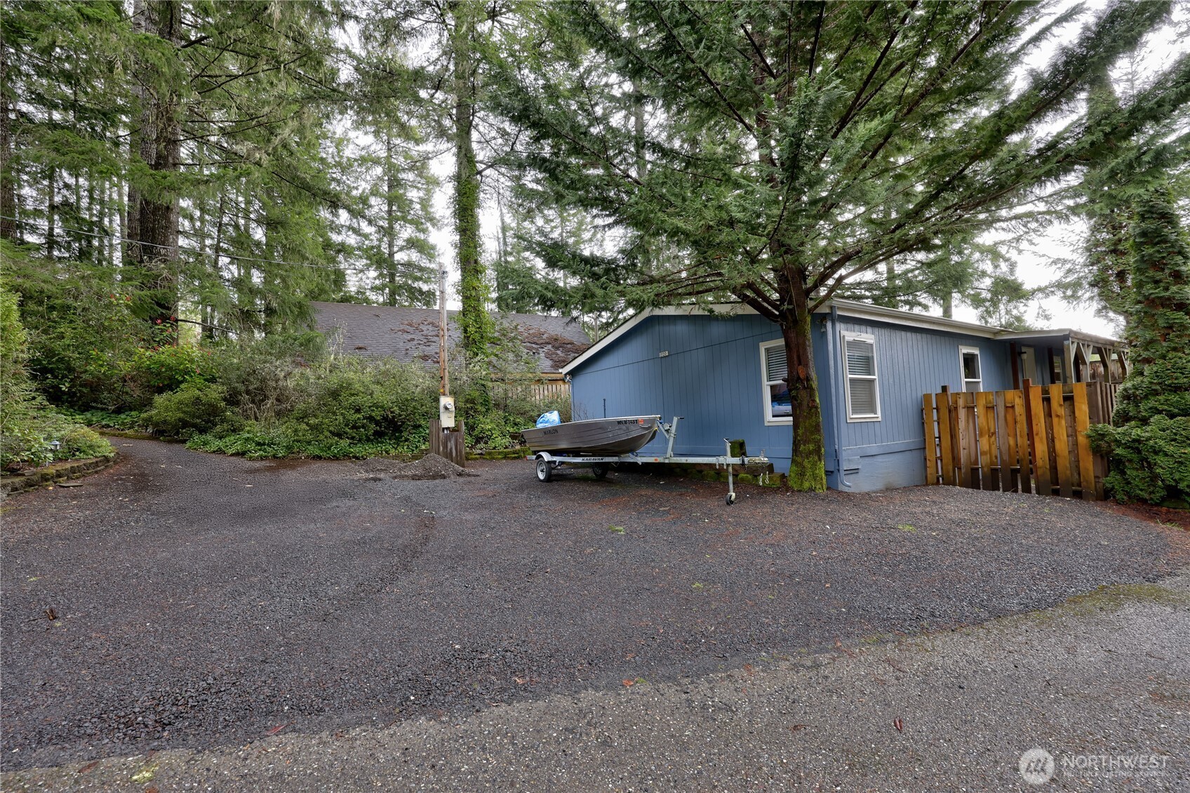 2120 Ne Tahuya Blacksmith Road Property Photo 12