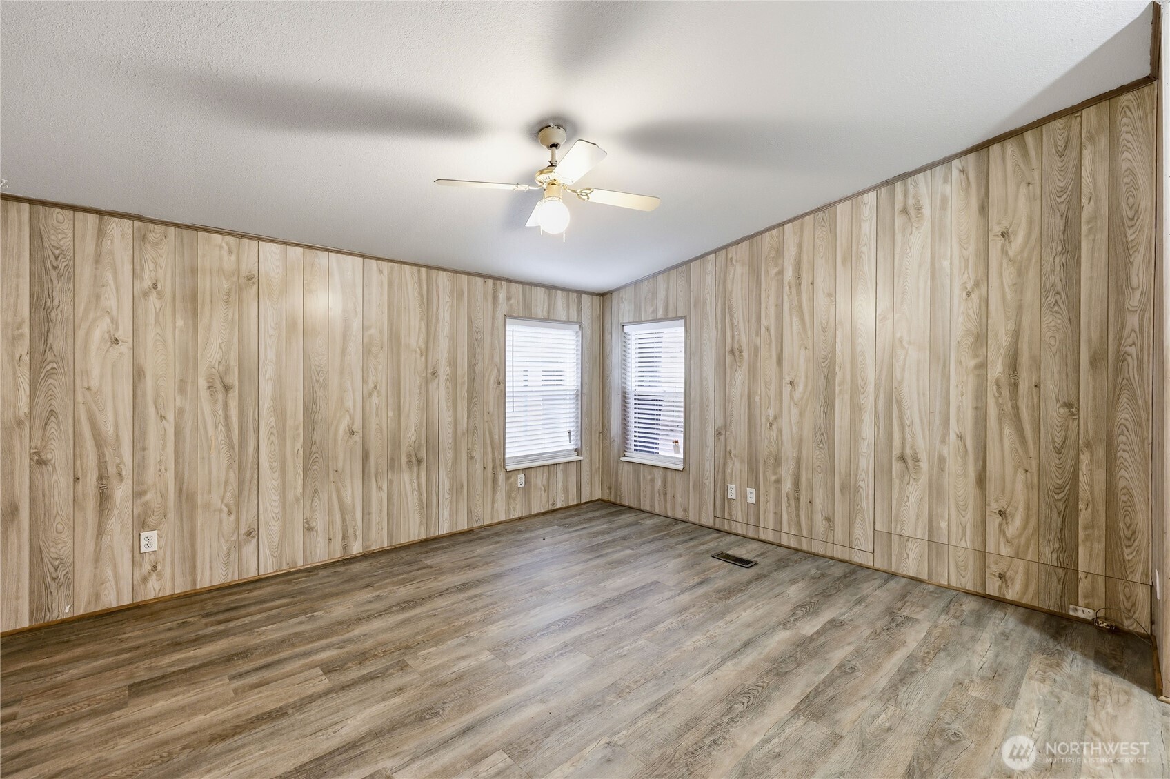 2120 Ne Tahuya Blacksmith Road Property Photo 24