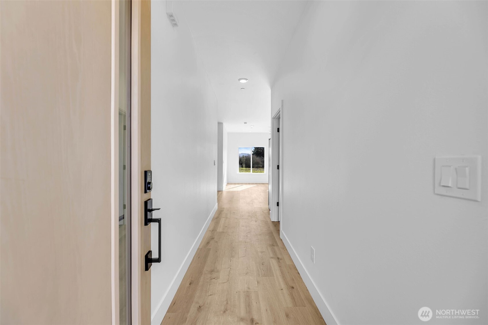 3 Anchor Way Loop B Property Photo 5