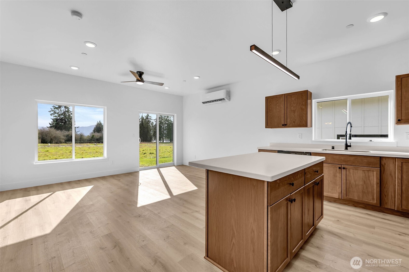 3 Anchor Way Loop B Property Photo 6