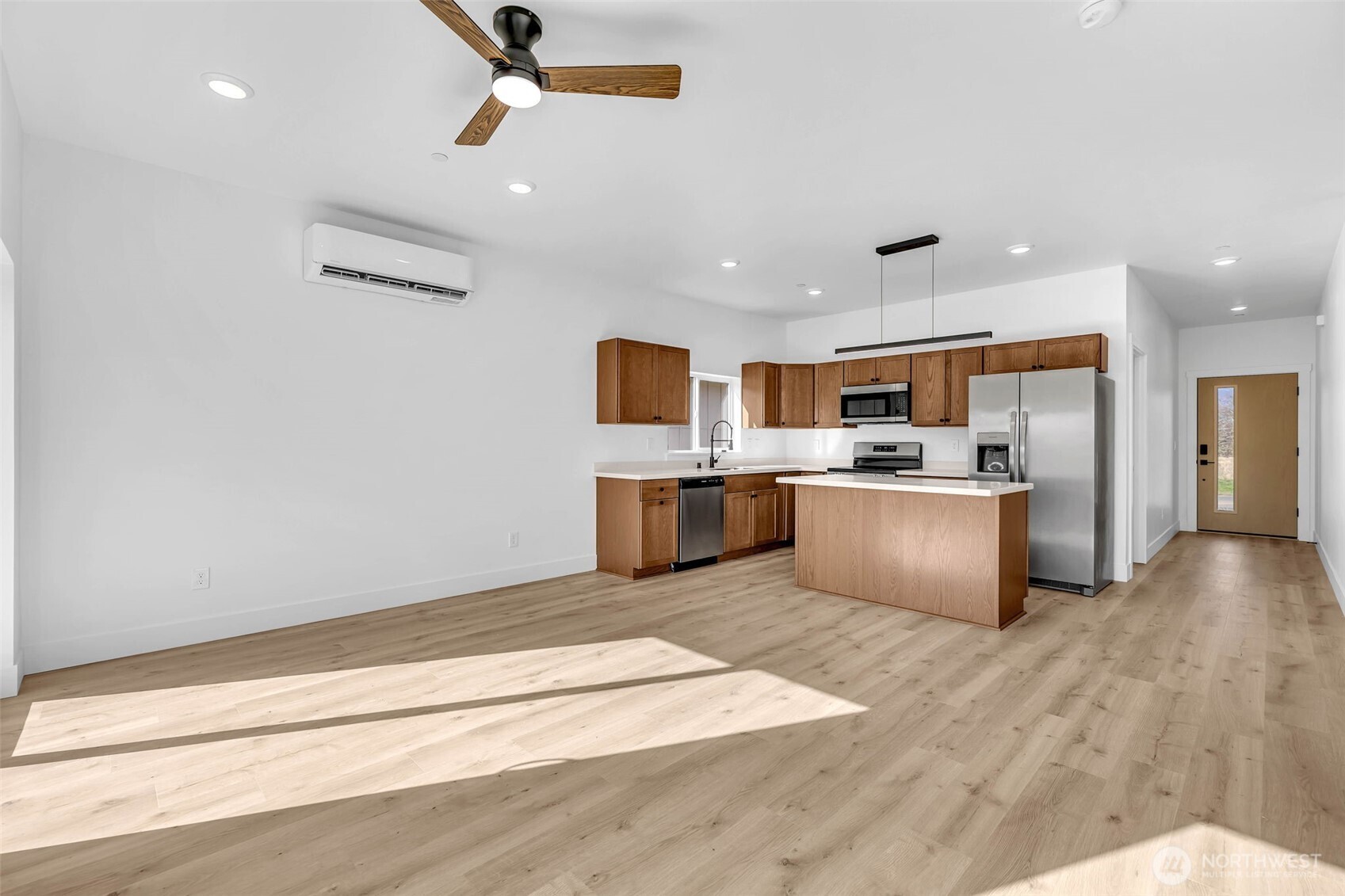 3 Anchor Way Loop B Property Photo 9