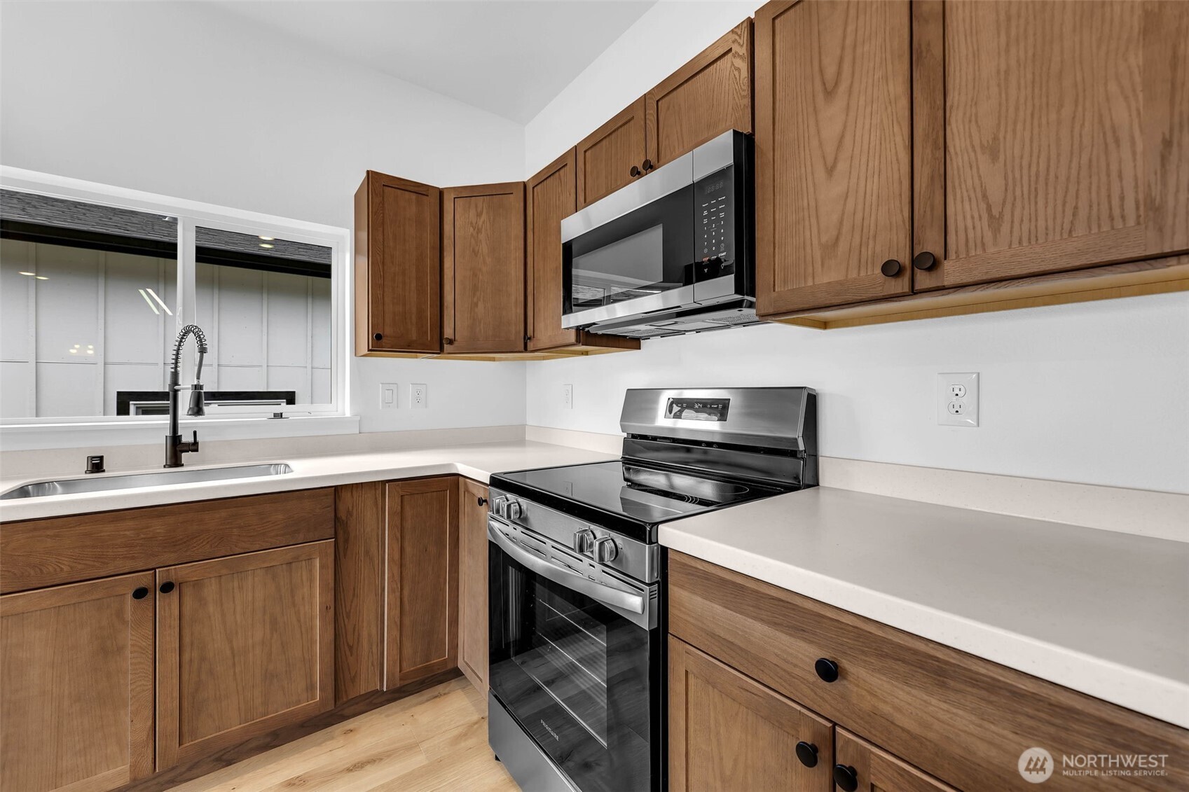 3 Anchor Way Loop B Property Photo 17