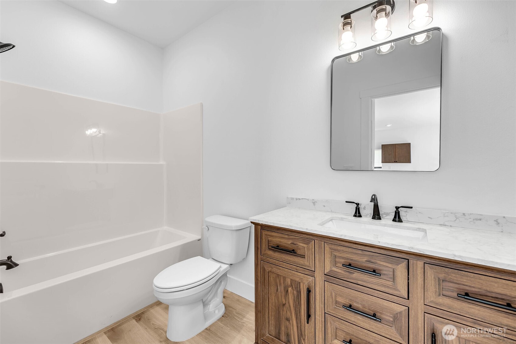 3 Anchor Way Loop B Property Photo 23