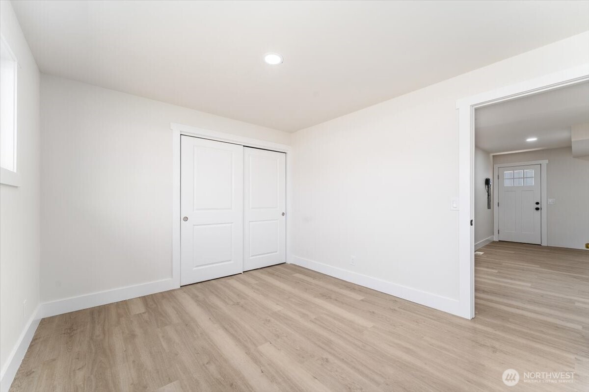 916 E Johnson Avenue Property Photo 30