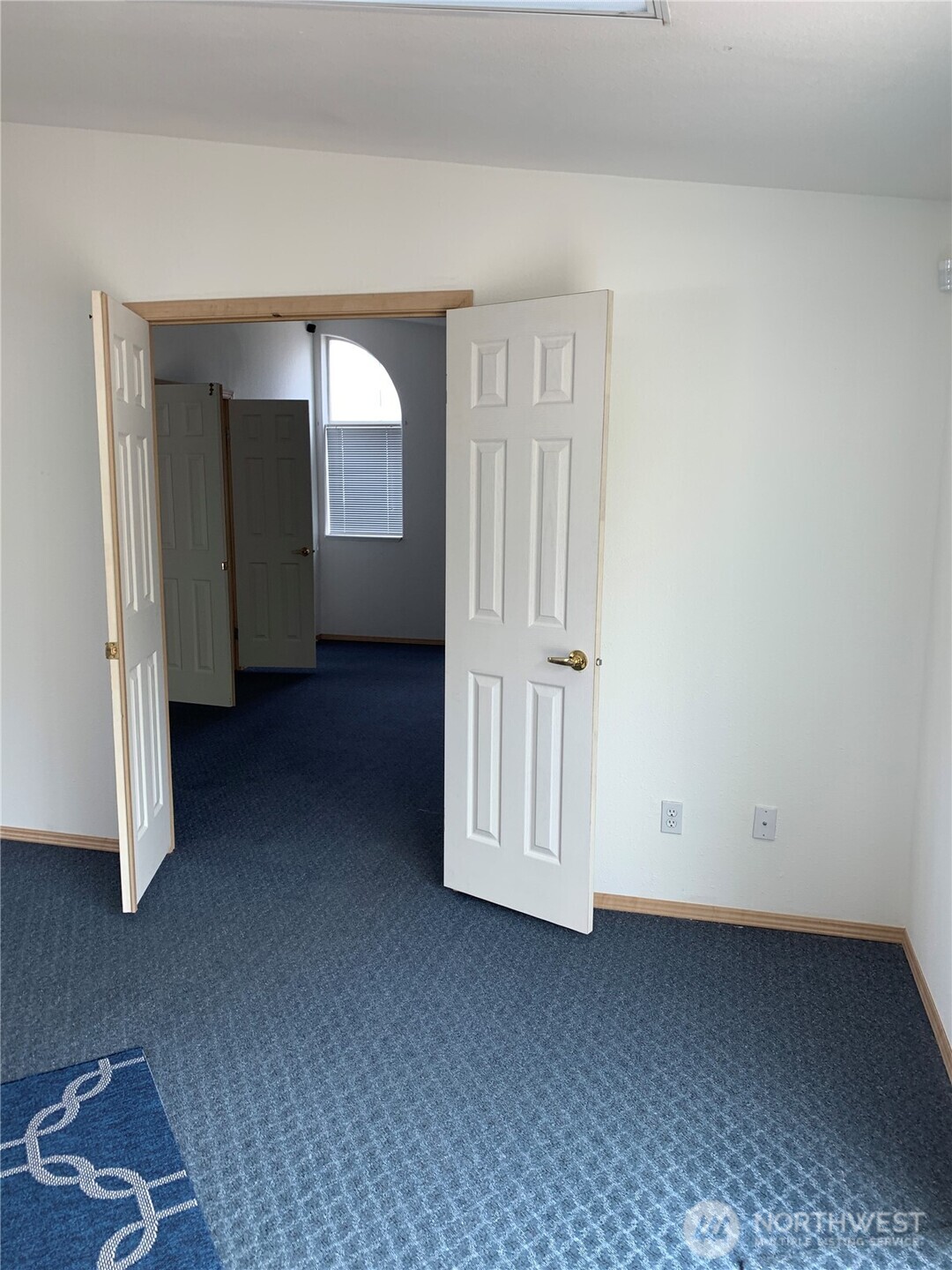 6310 18th Street Property Photo 7