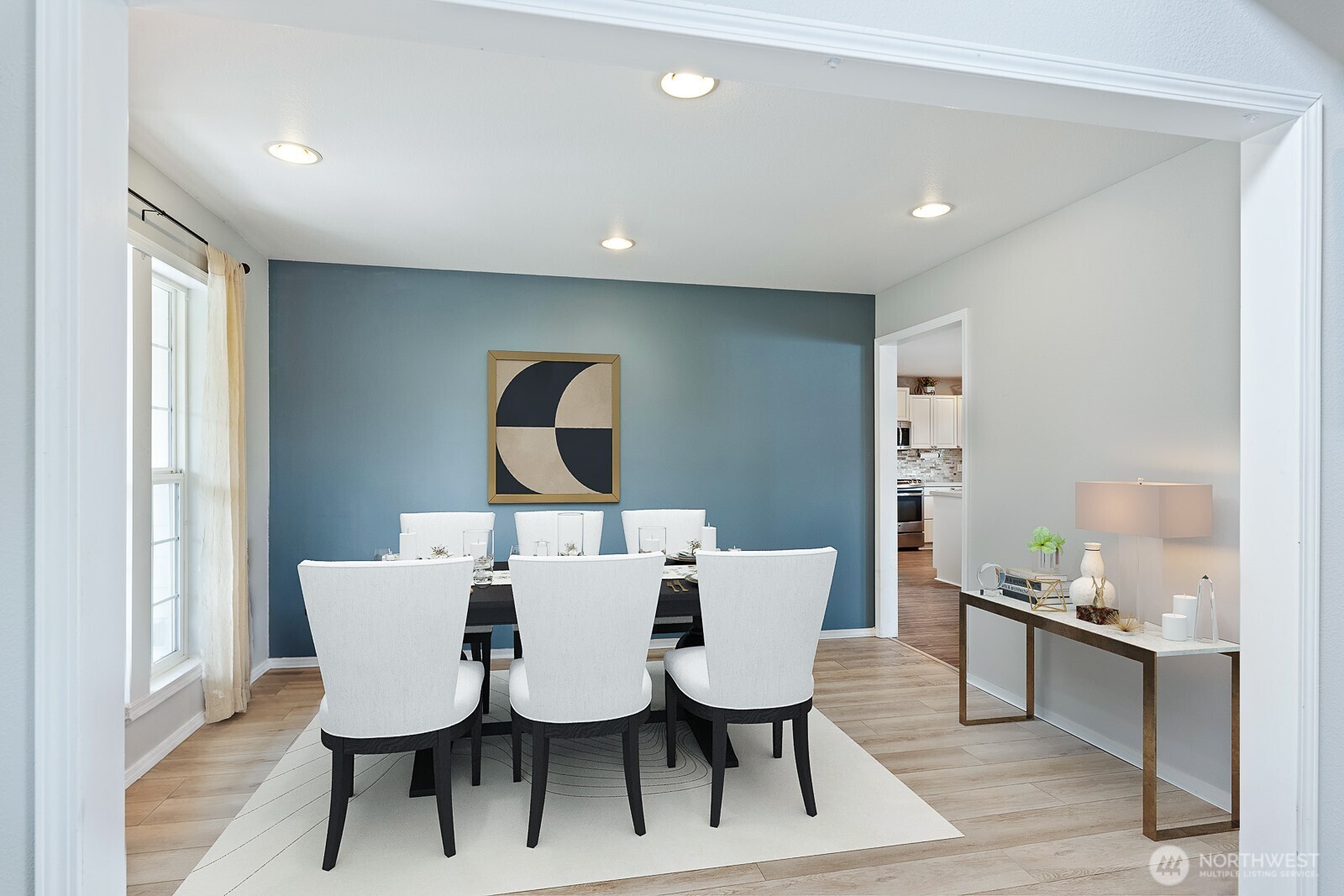 2412 16th Street Property Photo 8