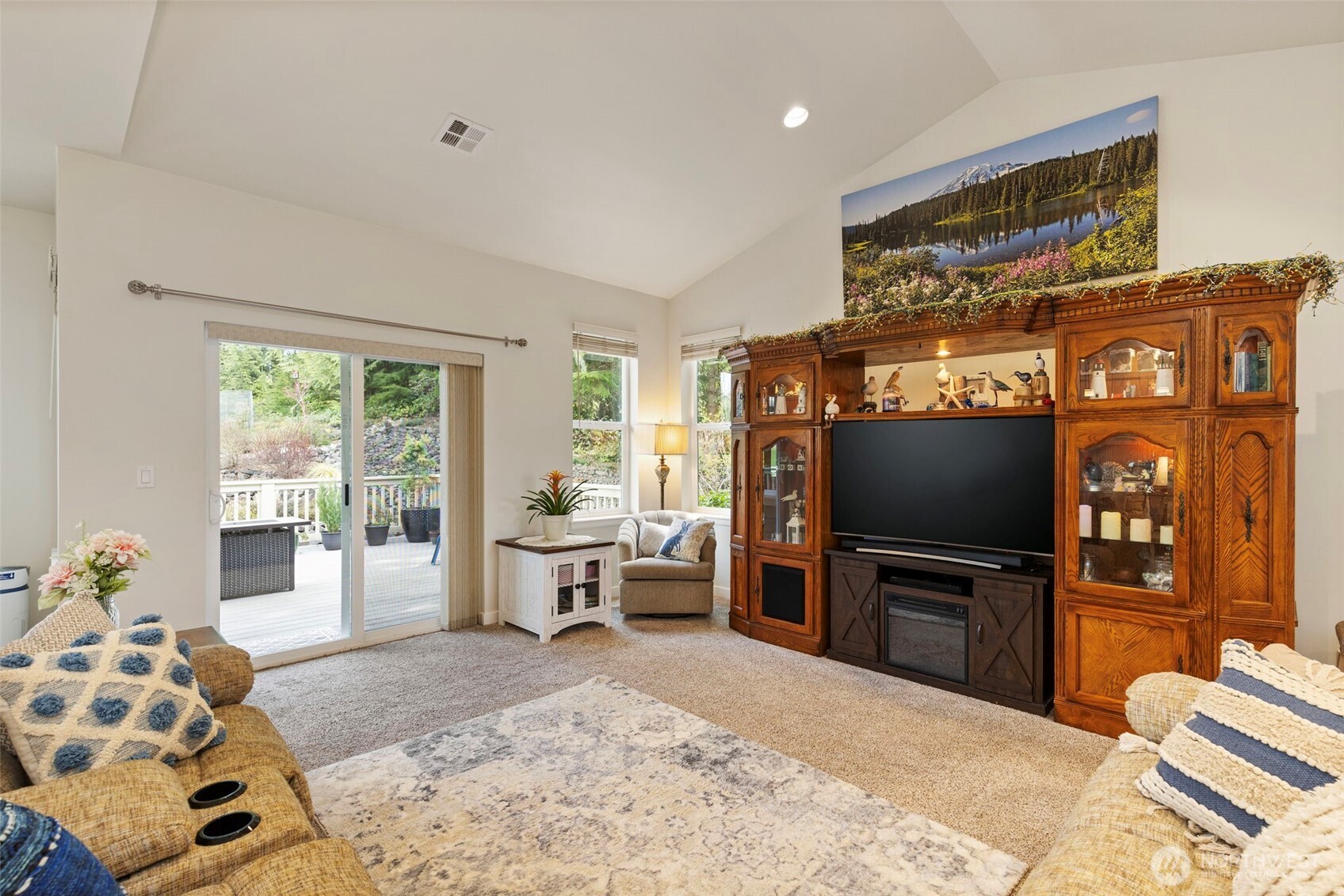 24 Pelton Court Property Photo 10