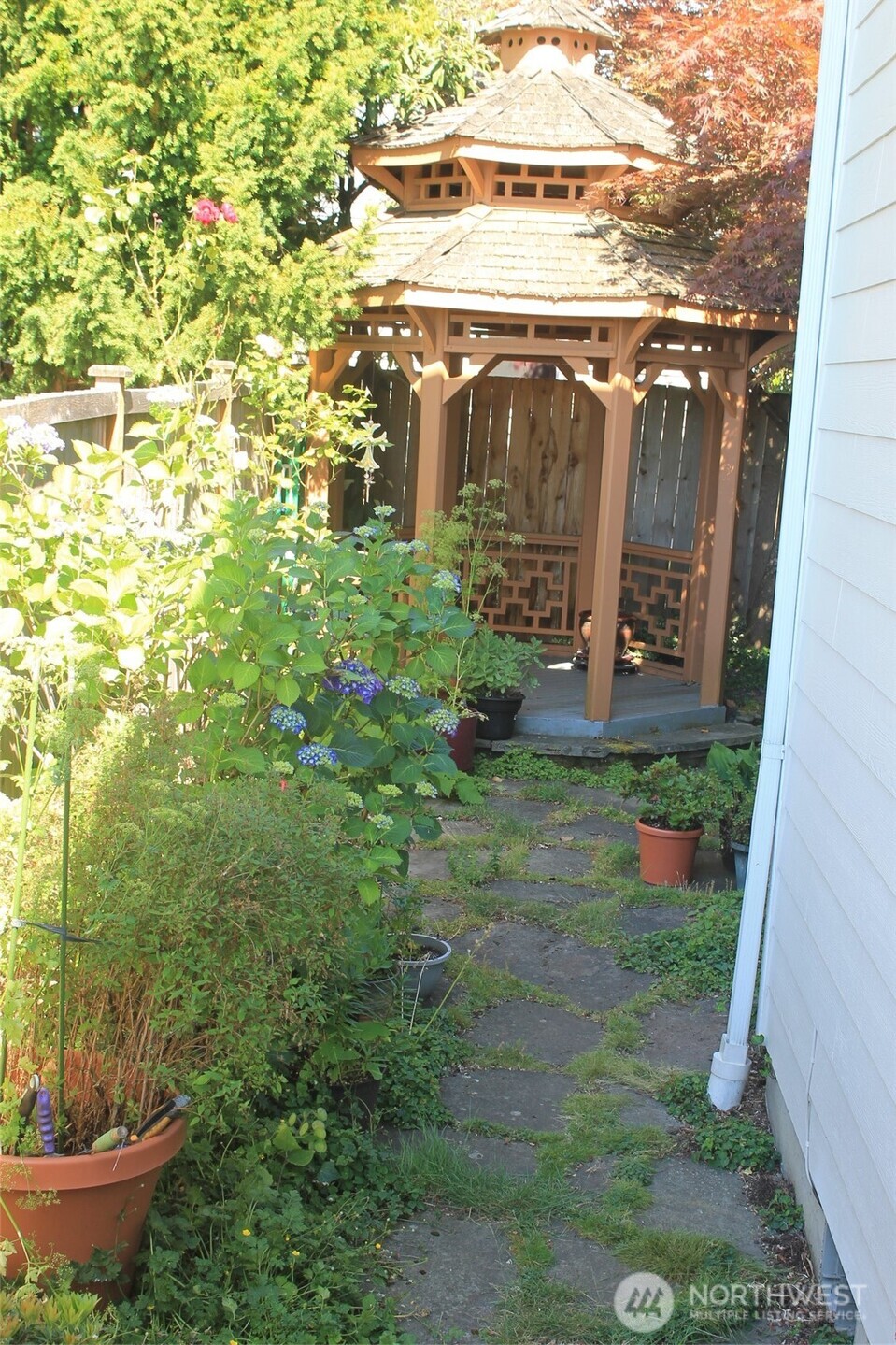 7606 19th Street Property Photo 33