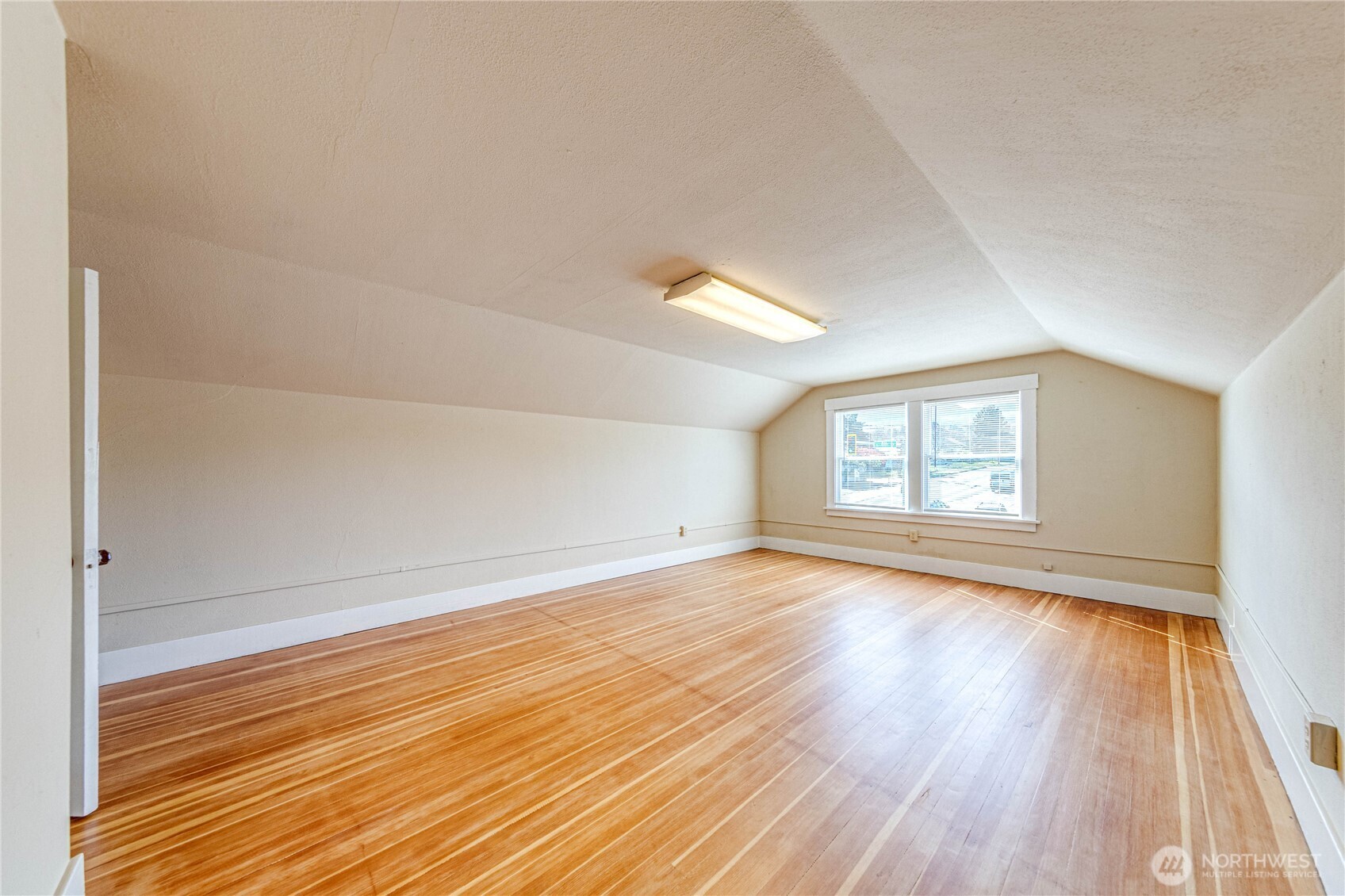 720 S Peabody Street Property Photo 15