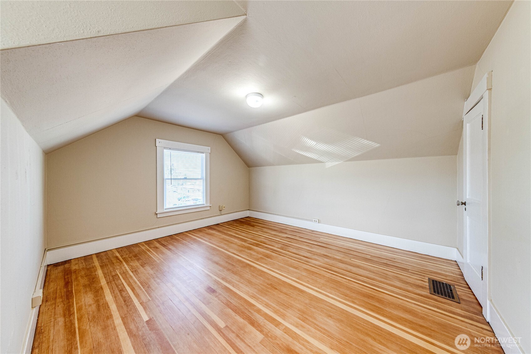720 S Peabody Street Property Photo 19
