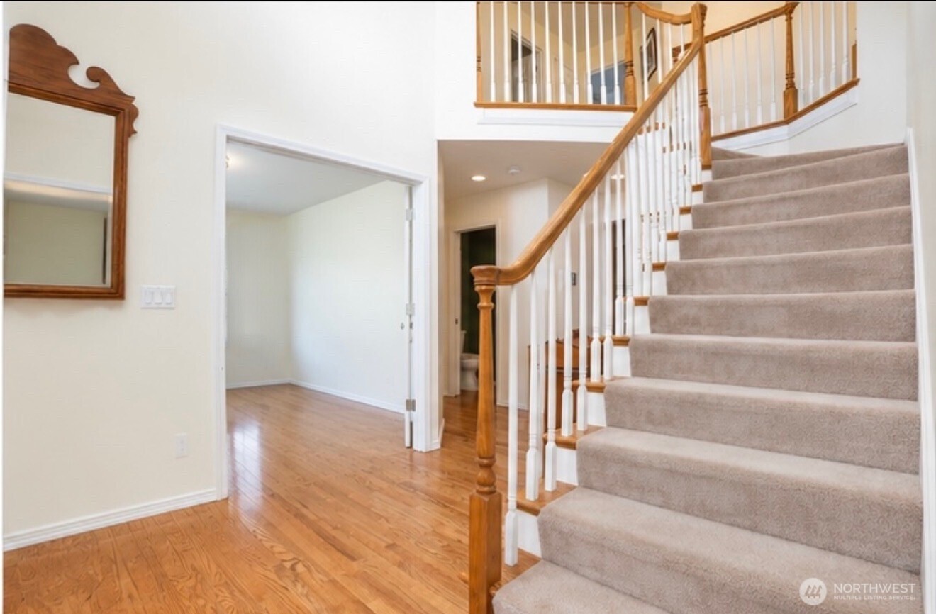 9012 169th Street Ct Property Photo 5