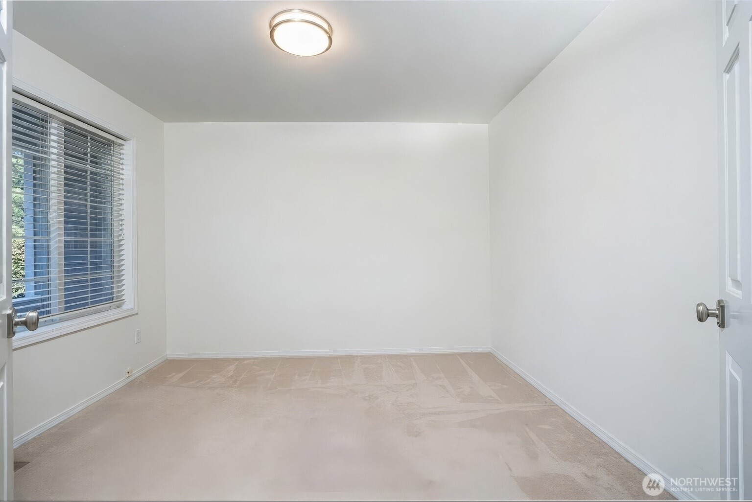 9012 169th Street Ct Property Photo 7