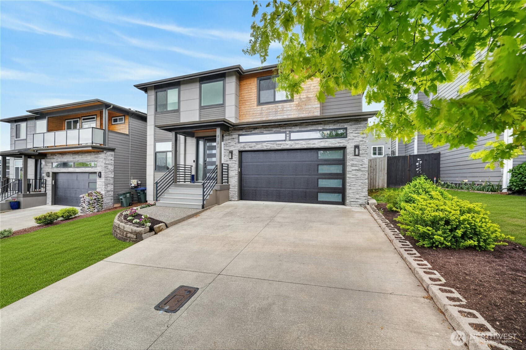 2131 Hearthstone Street Property Photo 2