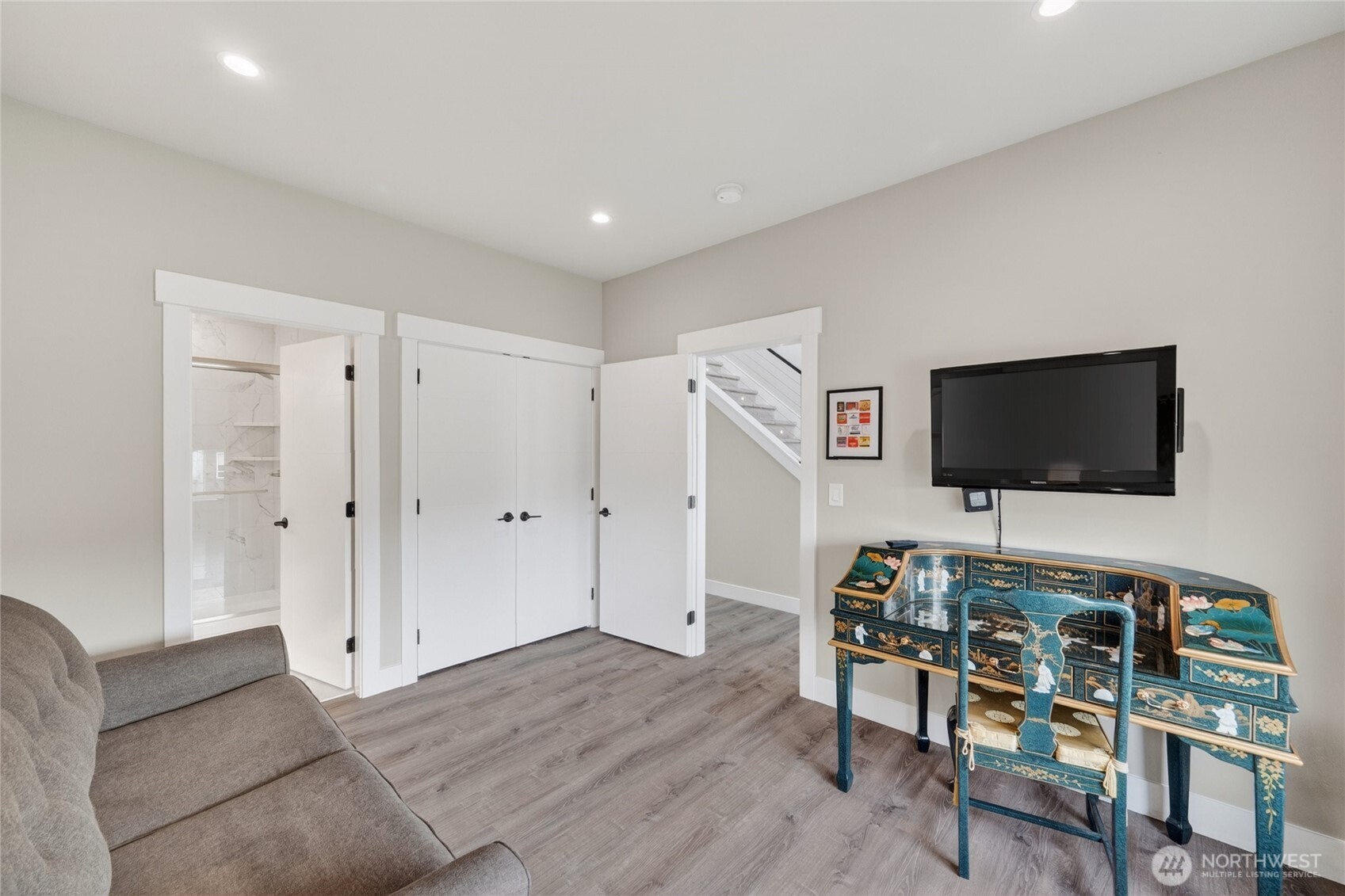 2131 Hearthstone Street Property Photo 15