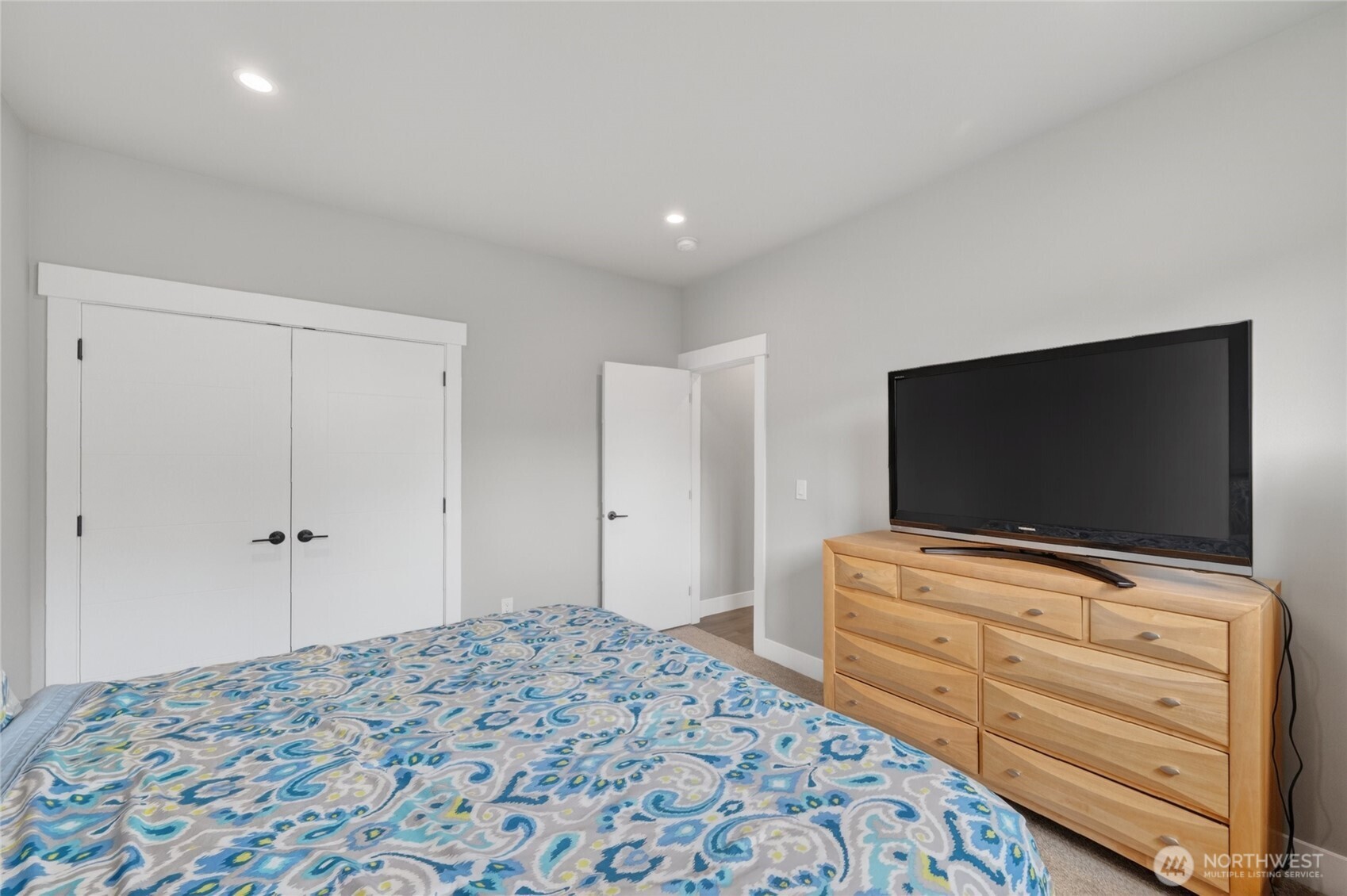 2131 Hearthstone Street Property Photo 30
