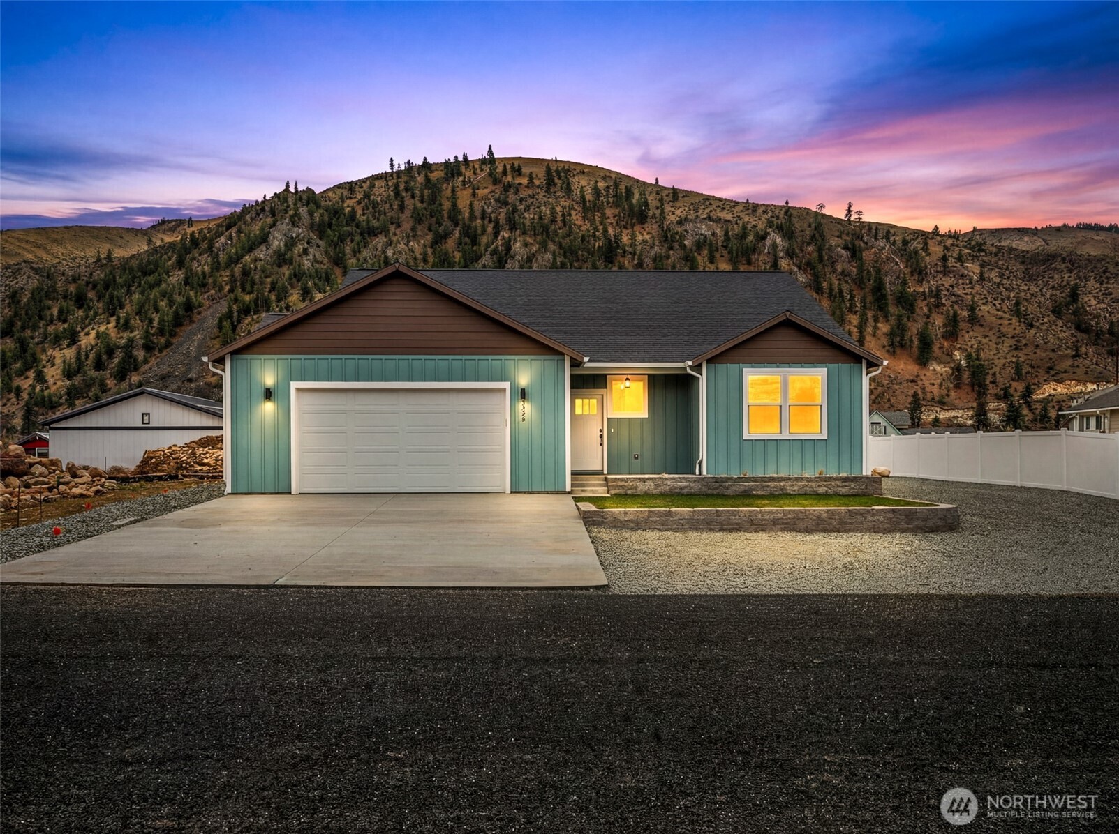 3878 Stayman Flats Road Property Photo 1