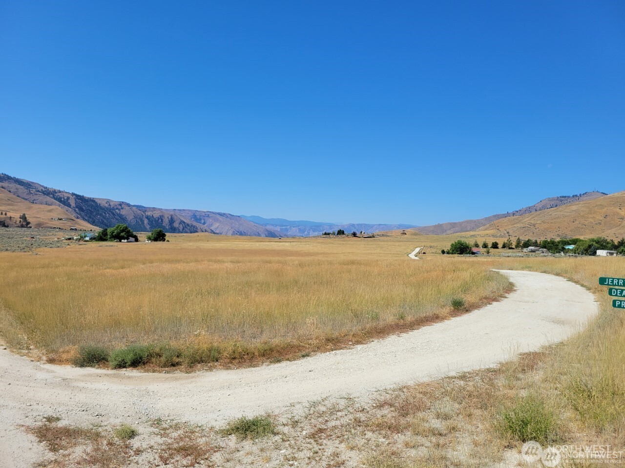 0 Chelan Hills Acres Road Property Photo 1