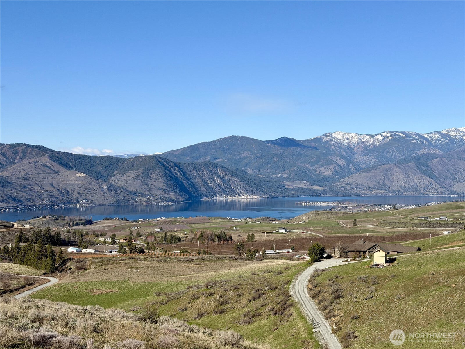 562 Chelan Ranch Road Property Photo 1
