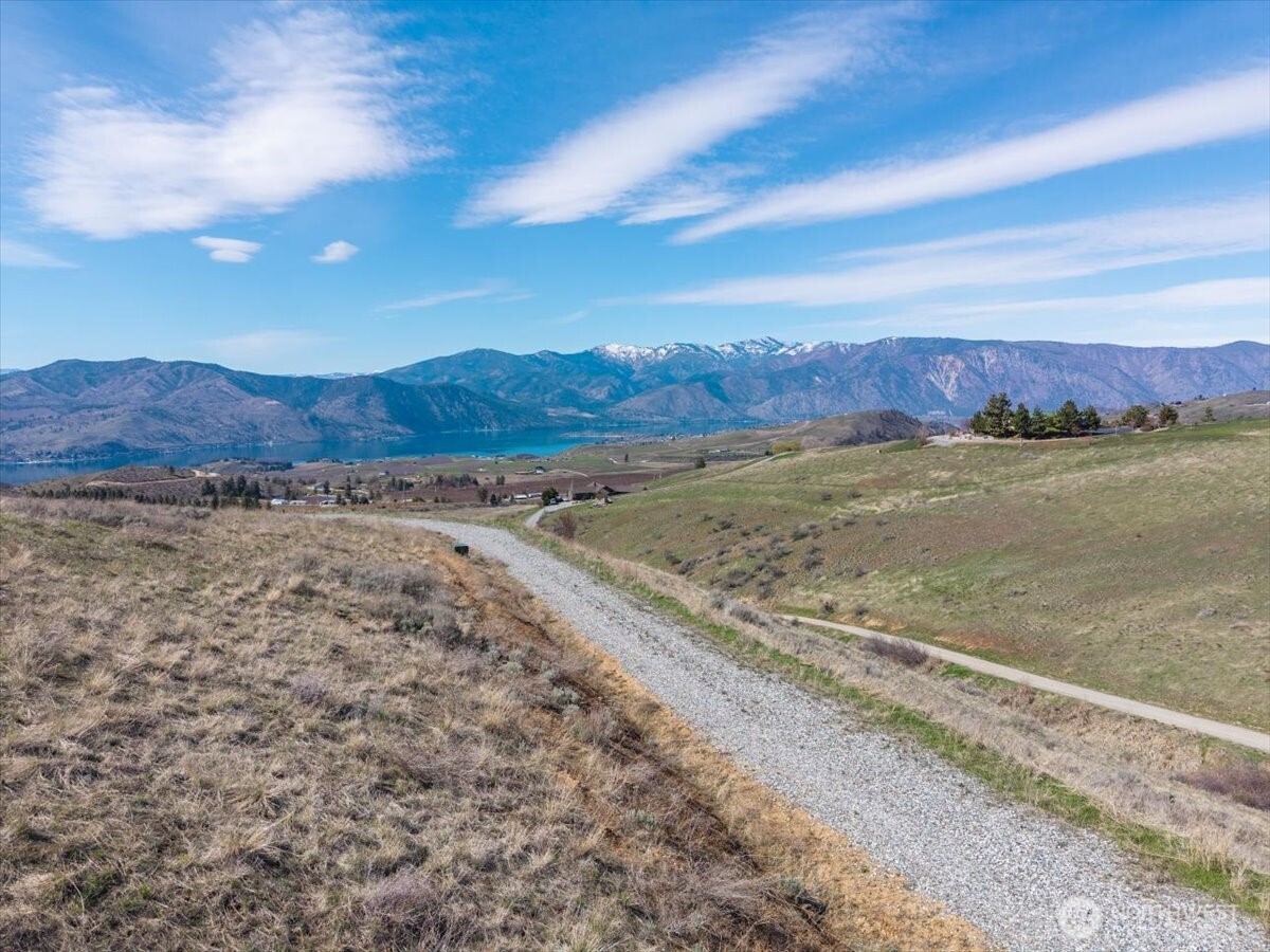 562 Chelan Ranch Road Property Photo 7