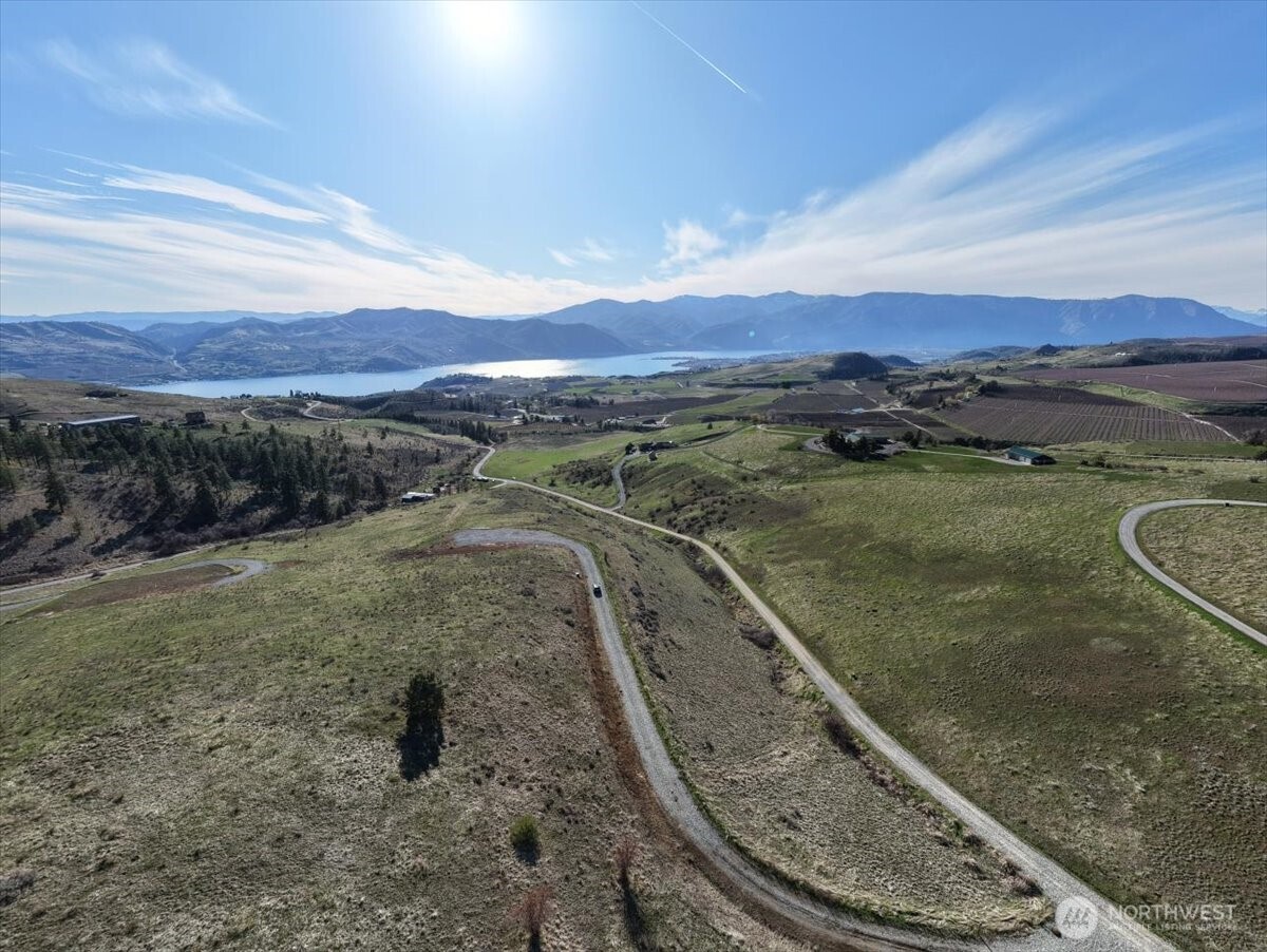 562 Chelan Ranch Road Property Photo 11