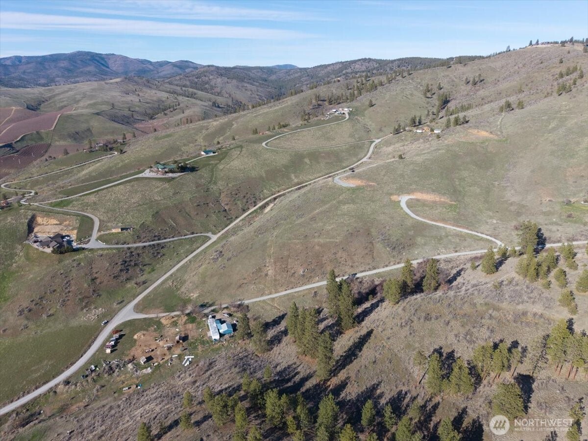 562 Chelan Ranch Road Property Photo 14