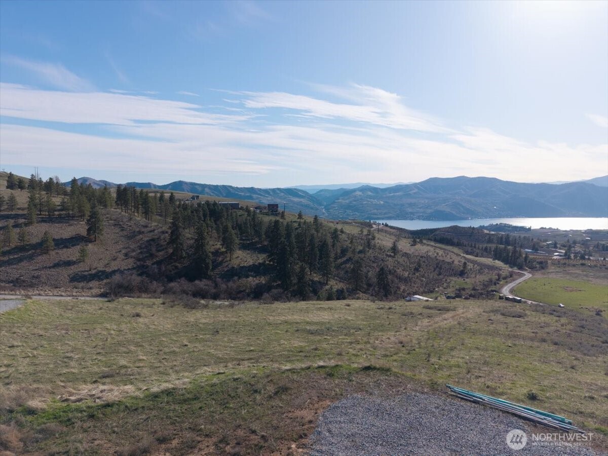 562 Chelan Ranch Road Property Photo 15