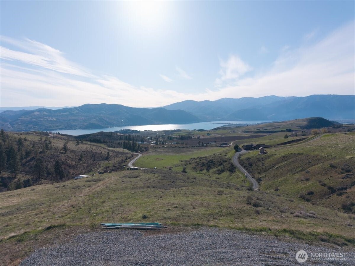 562 Chelan Ranch Road Property Photo 16