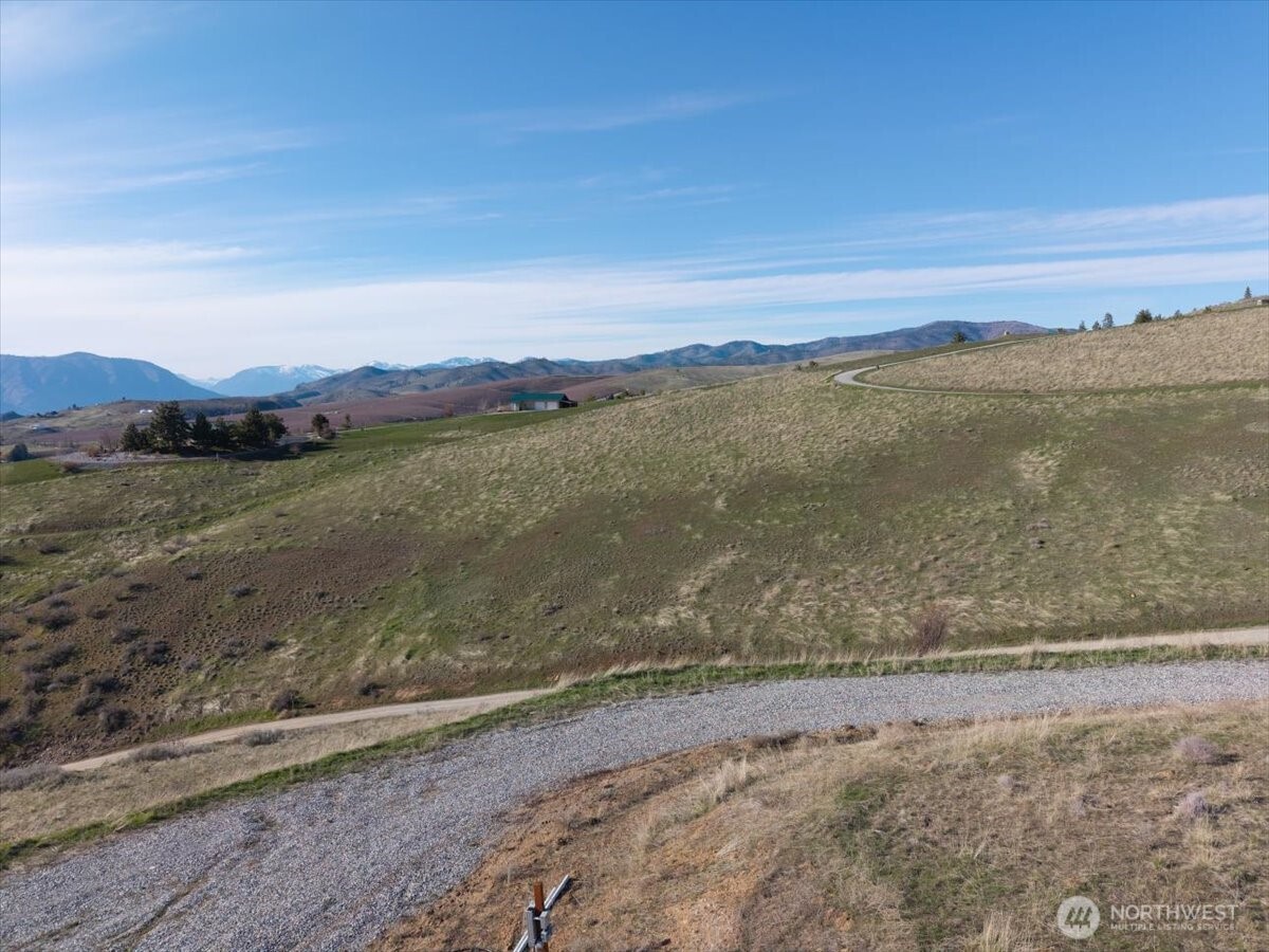 562 Chelan Ranch Road Property Photo 18