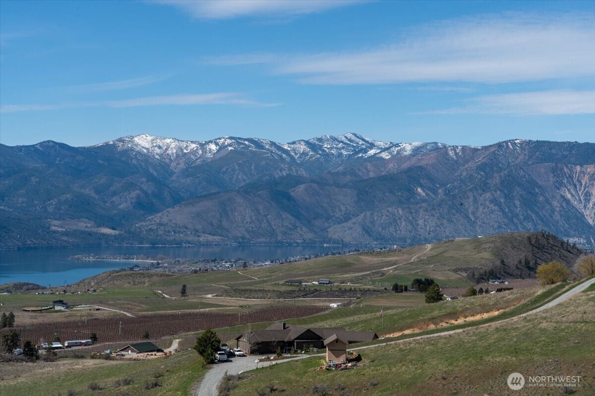 562 Chelan Ranch Road Property Photo 38
