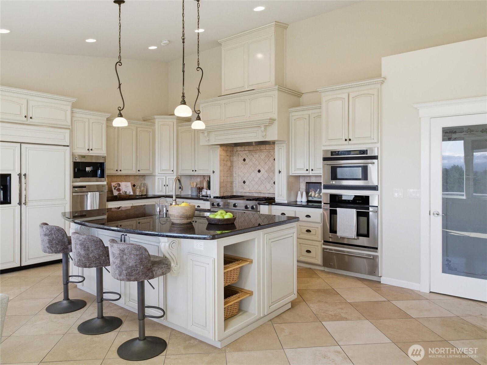 2510 Cascade Drive Property Photo 12