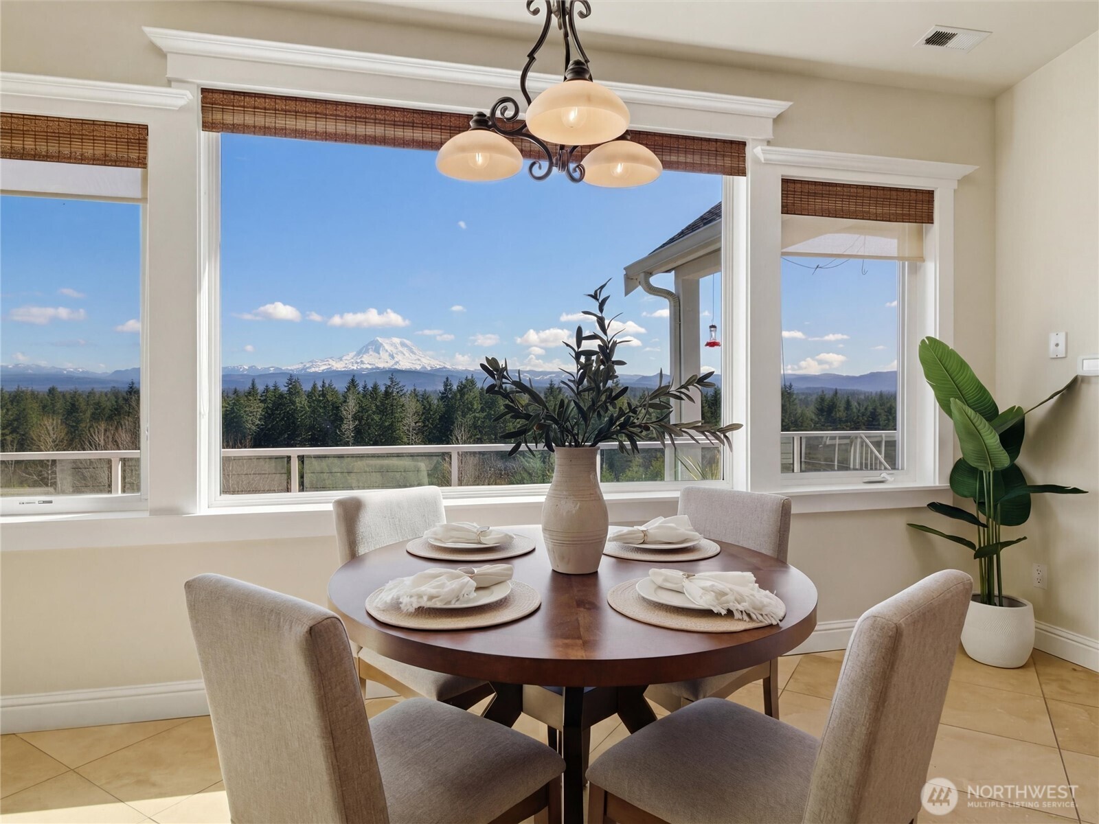 2510 Cascade Drive Property Photo 14