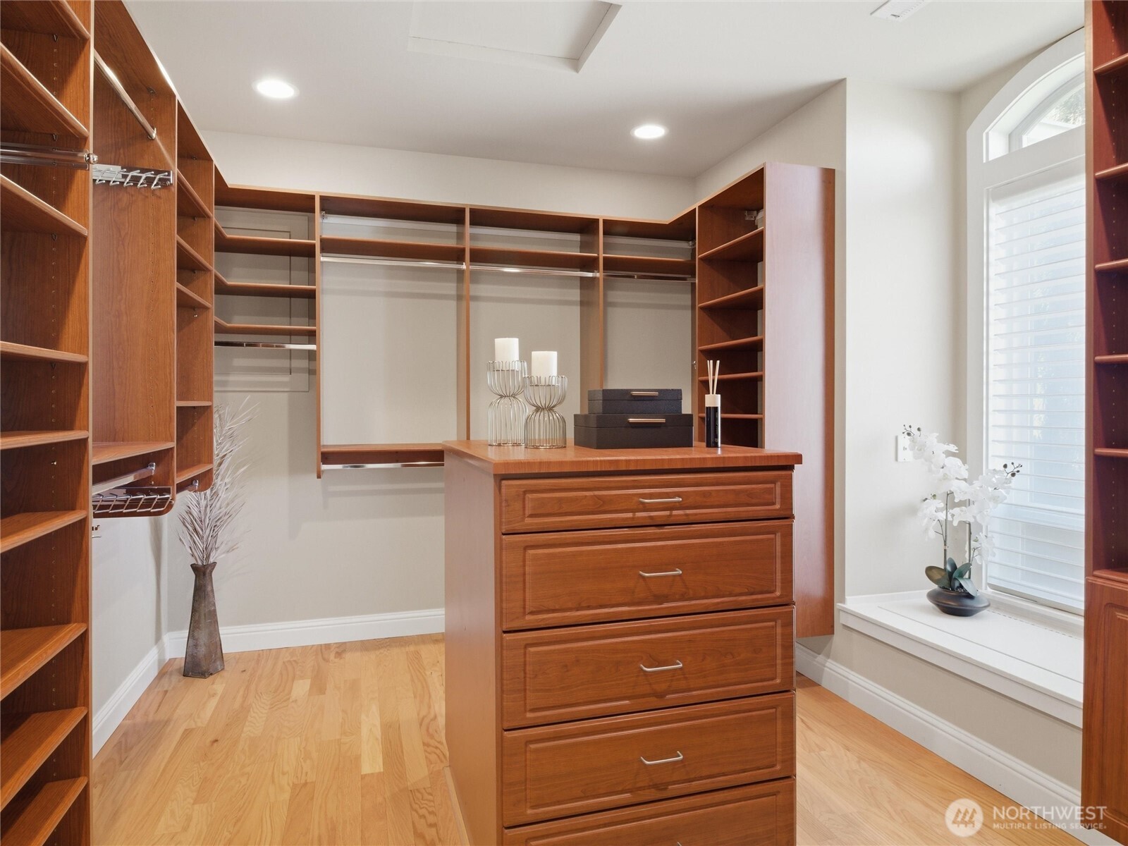 2510 Cascade Drive Property Photo 19