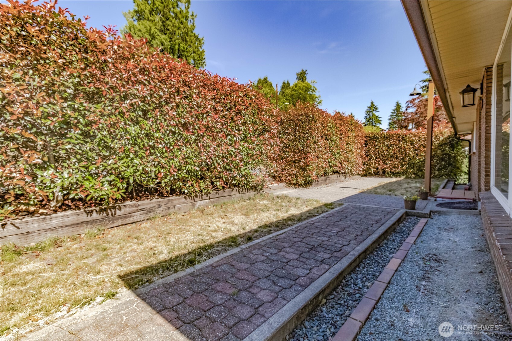 11834 8th Avenue Property Photo 3
