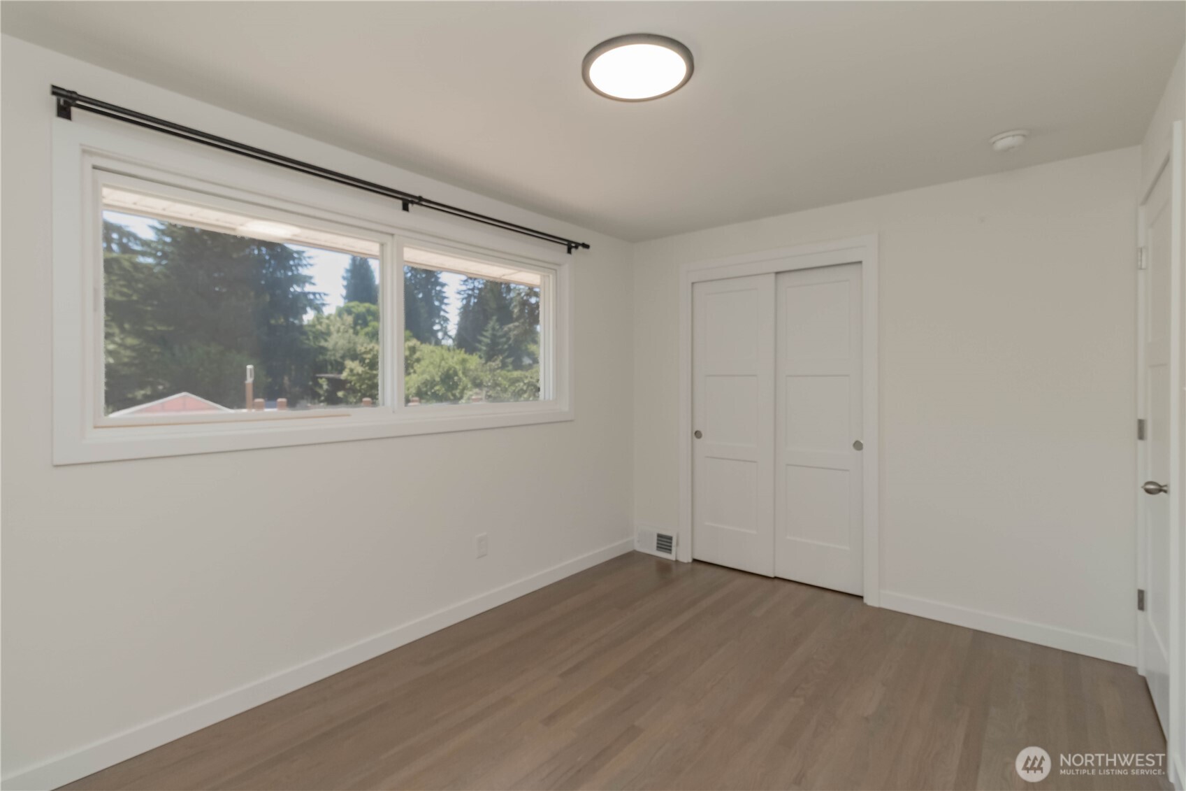 11834 8th Avenue Property Photo 13