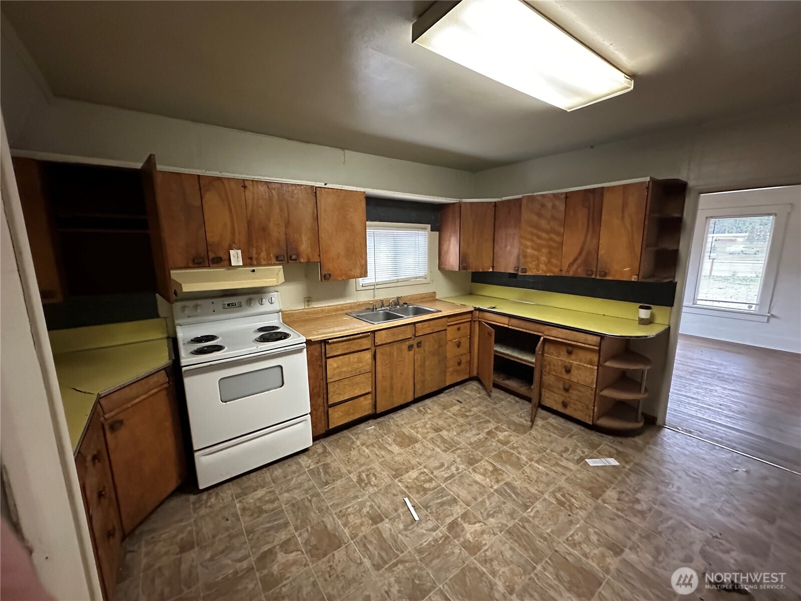 1406 Harrison Avenue Property Photo 21