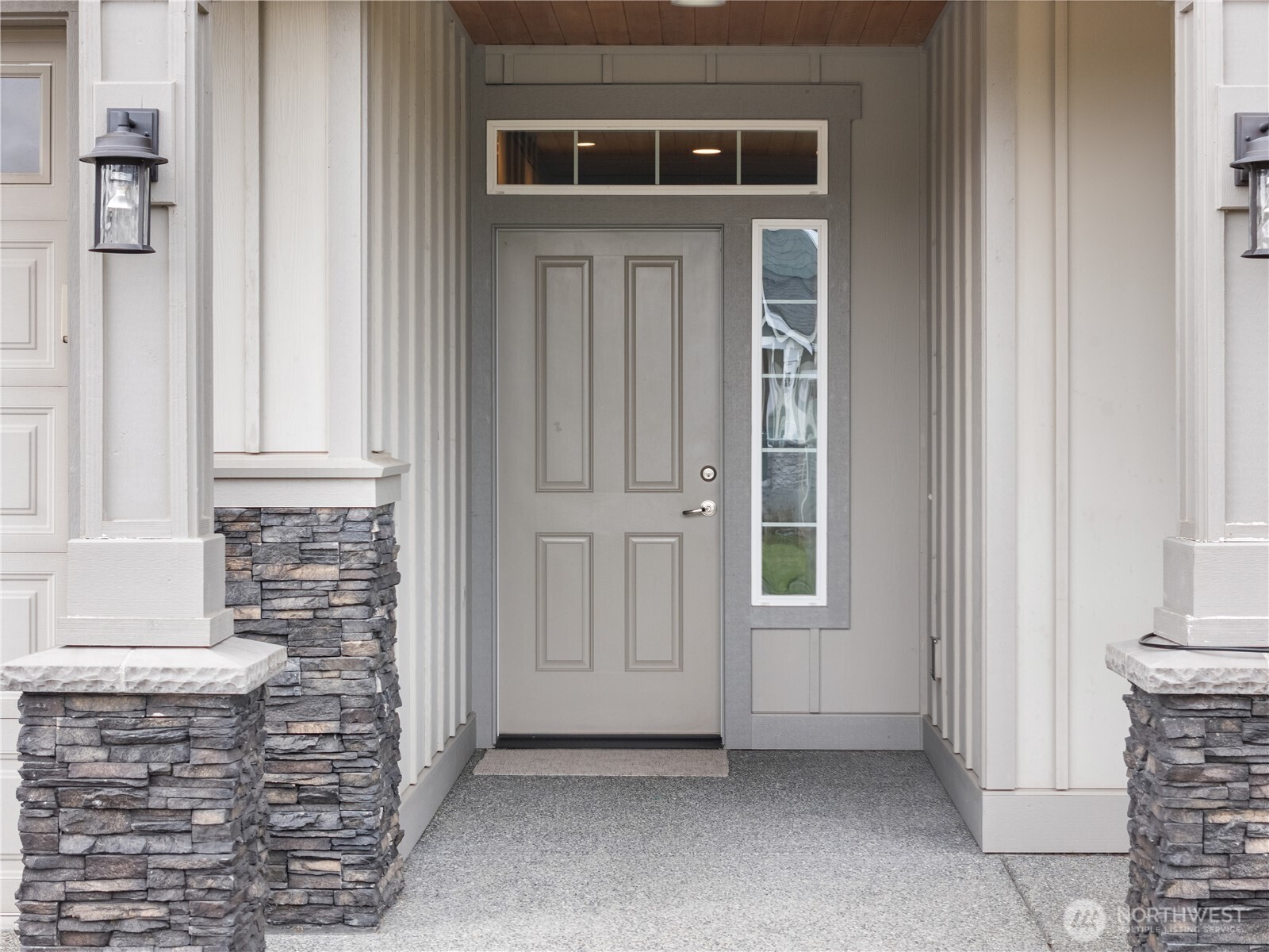 200 Blue Glacier Loop Property Photo 2
