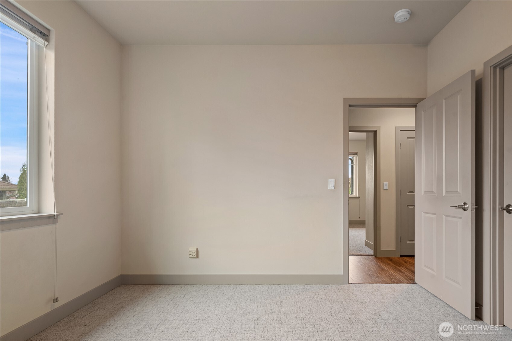 200 Blue Glacier Loop Property Photo 7