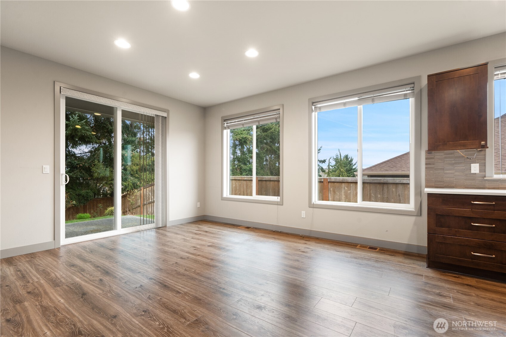 200 Blue Glacier Loop Property Photo 14