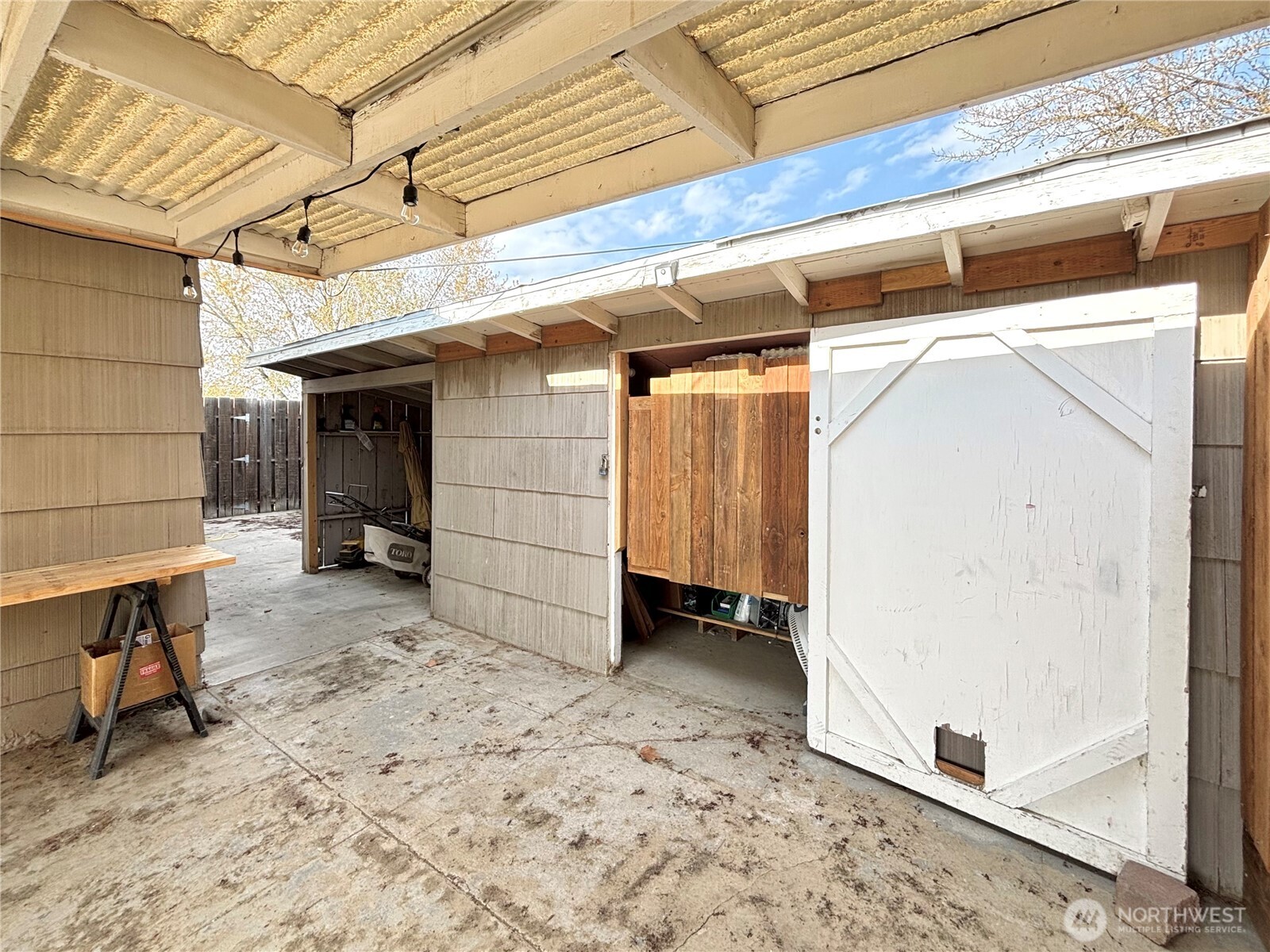 305 N Earl Road Property Photo 22