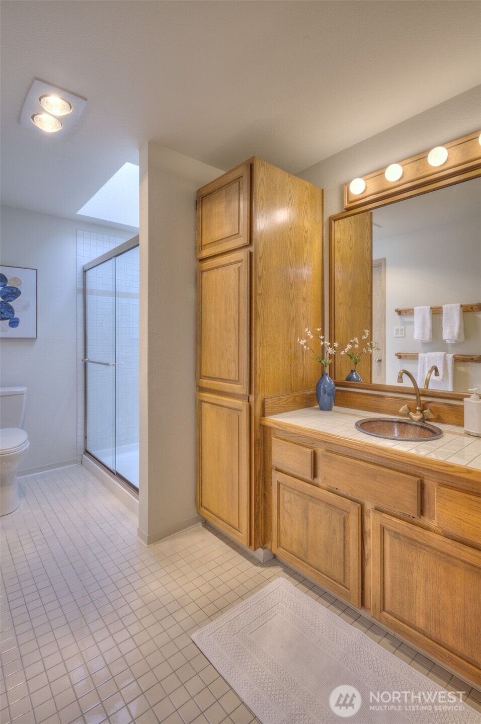 909 N 35th Street 402 Property Photo 19