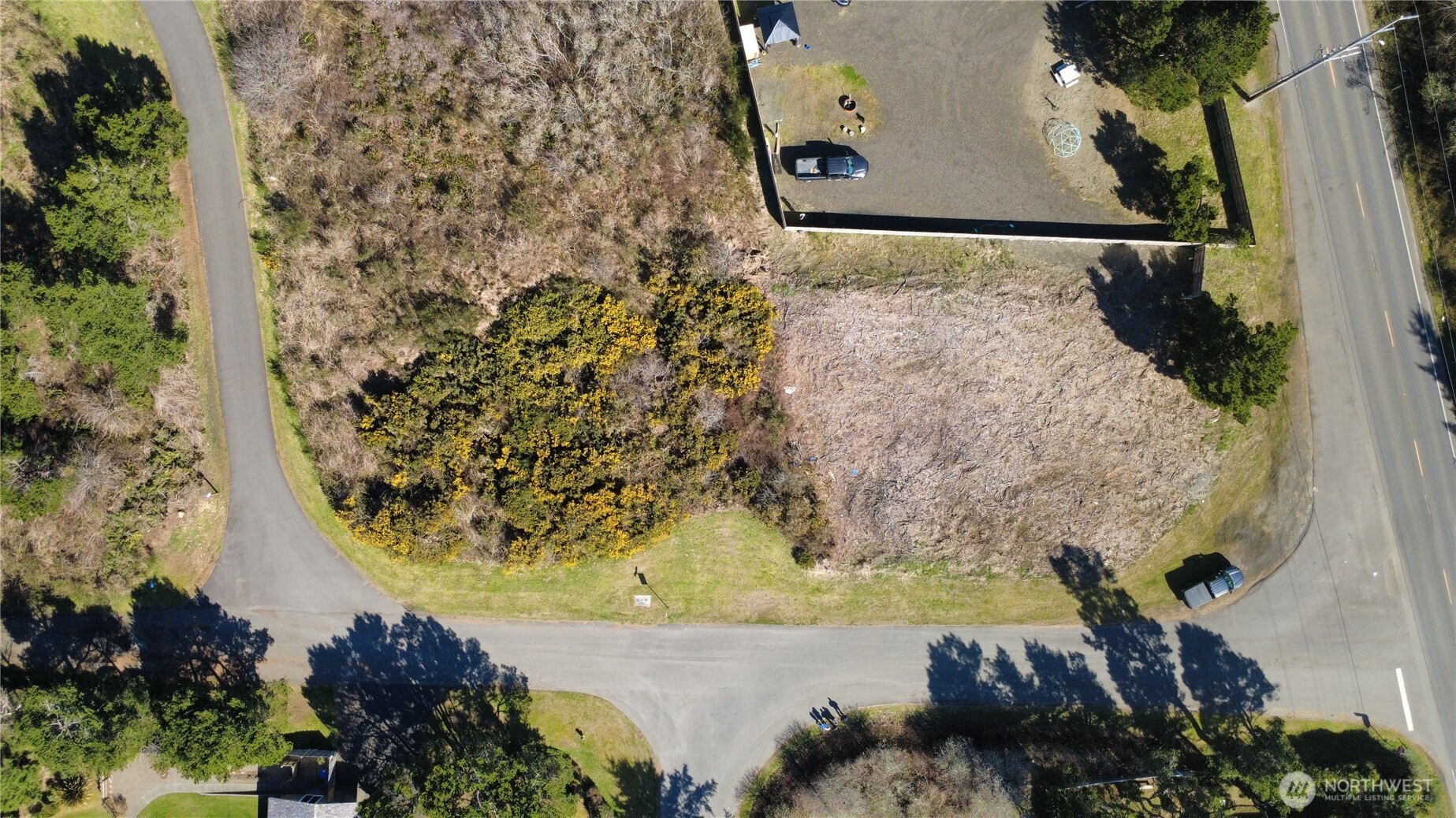 1 Francis Seamore Lane Property Photo 8