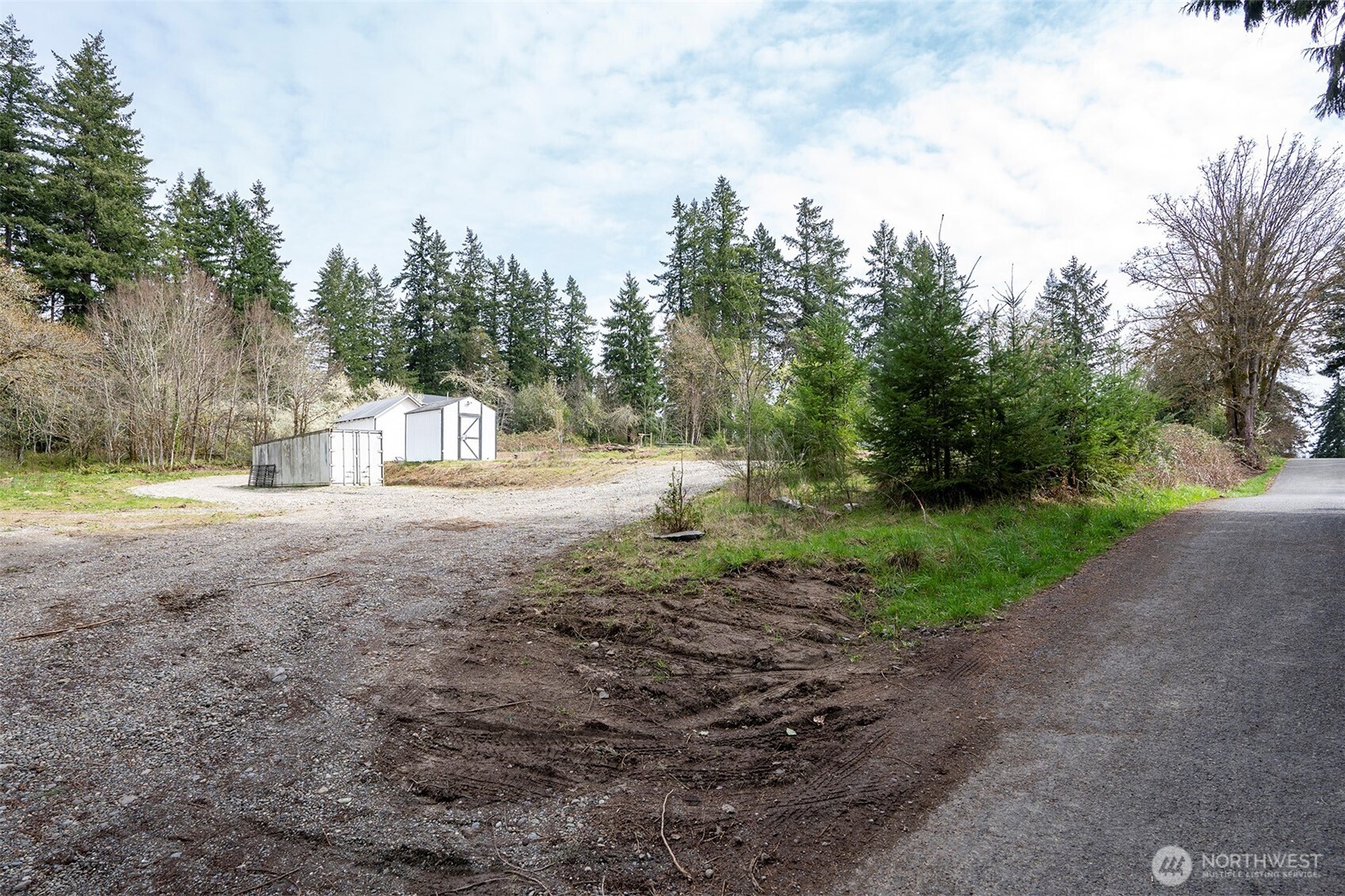 17227 4th Avenue Property Photo 3