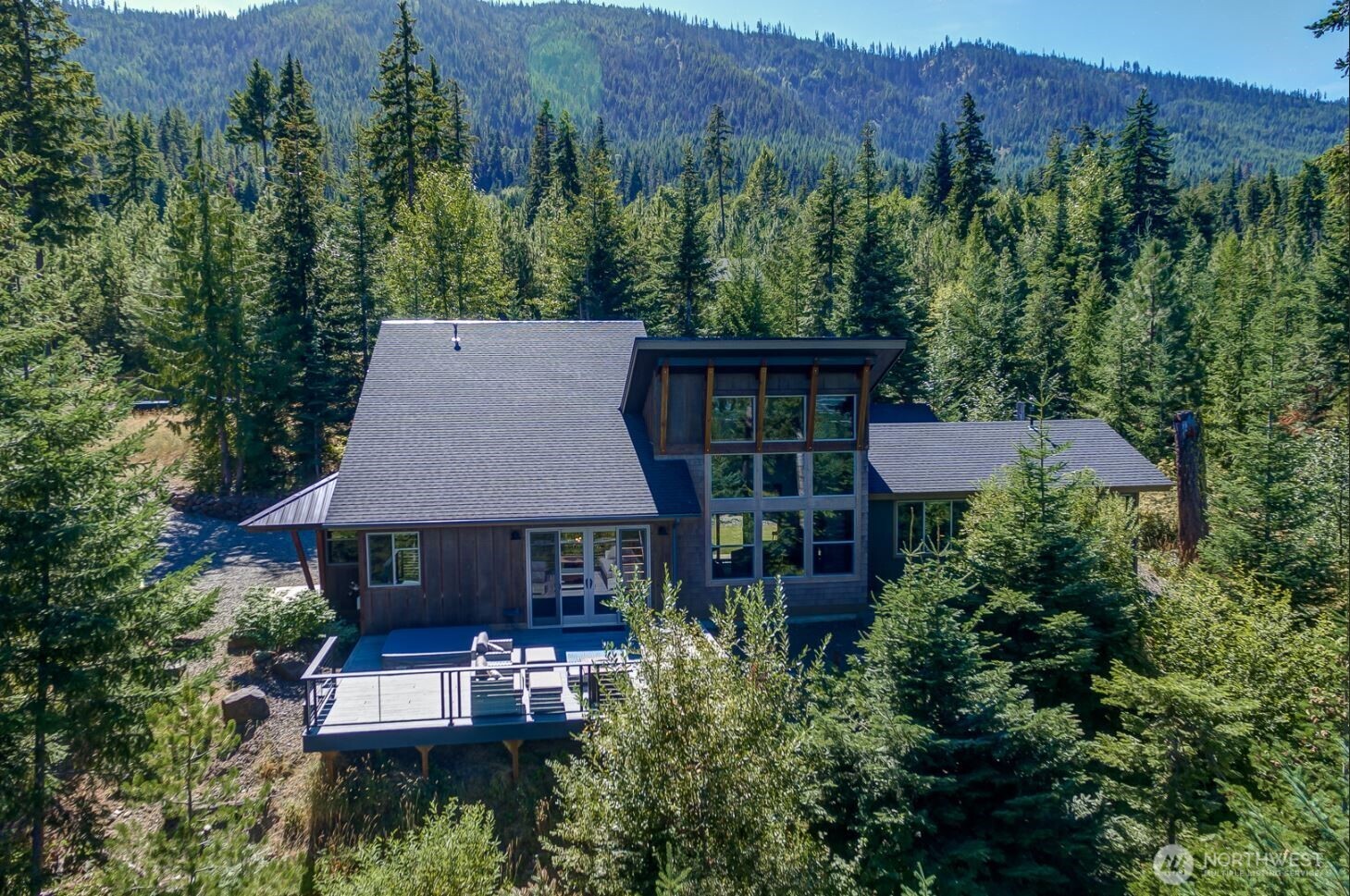 240 Snow Ridge Drive Property Photo 3