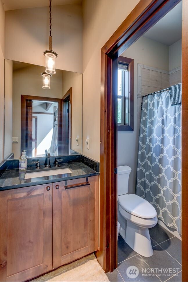 240 Snow Ridge Drive Property Photo 15