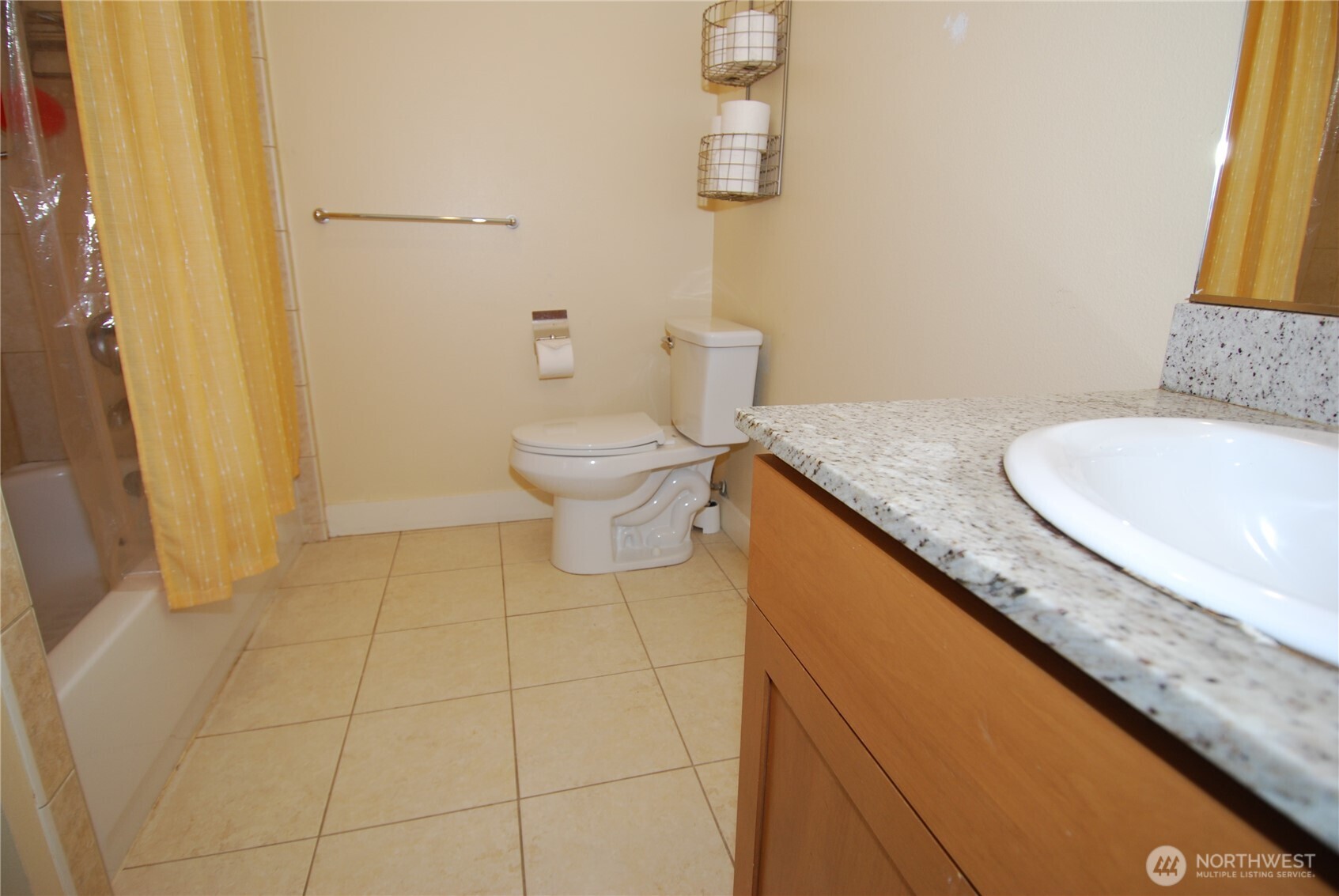 3217 Eastlake Avenue 302 Property Photo 13