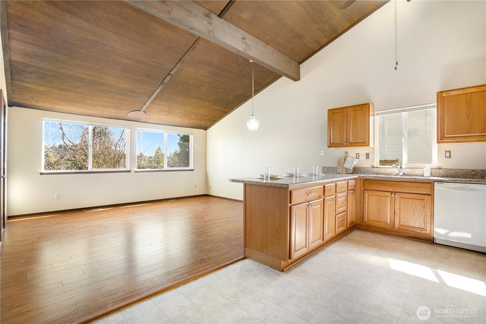 3023 Bridgeport Way B Property Photo 6