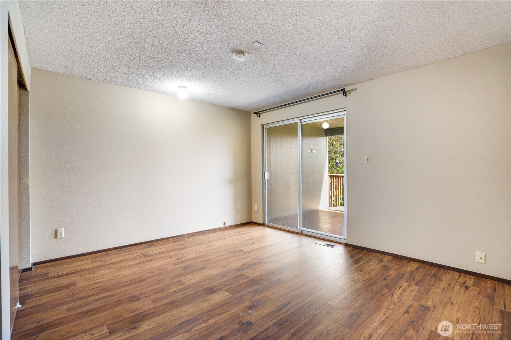 3023 Bridgeport Way B Property Photo 13