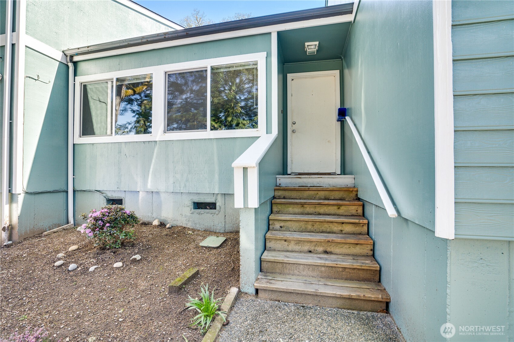 3023 Bridgeport Way B Property Photo 23