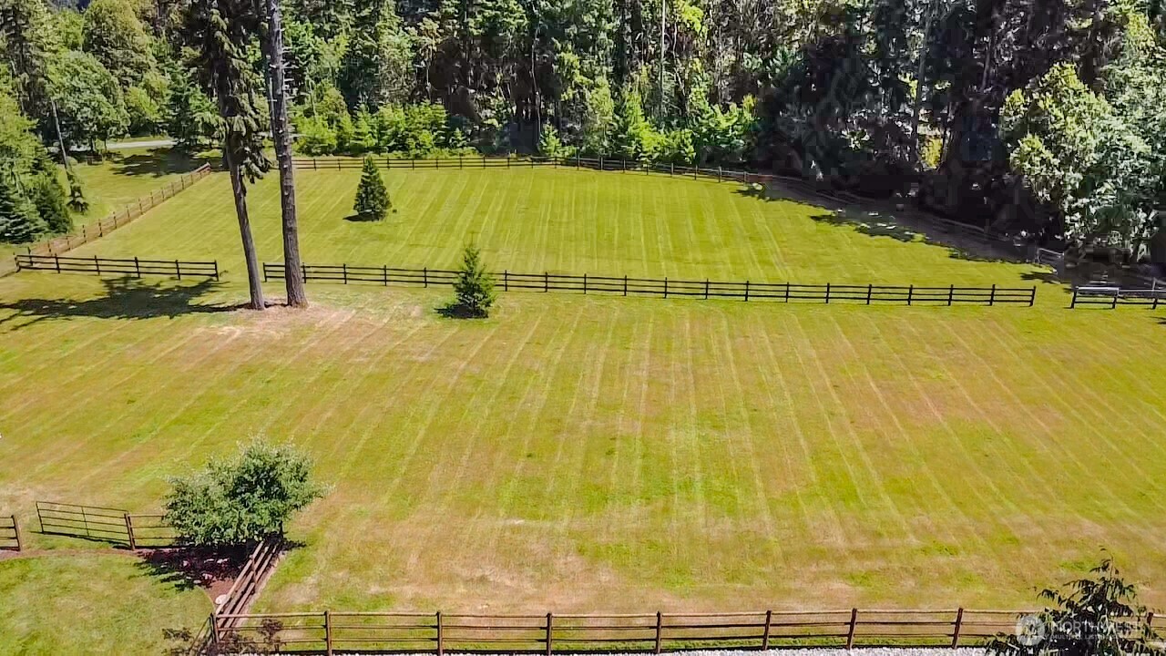 7436 Gallagher Cove Road Property Photo 11